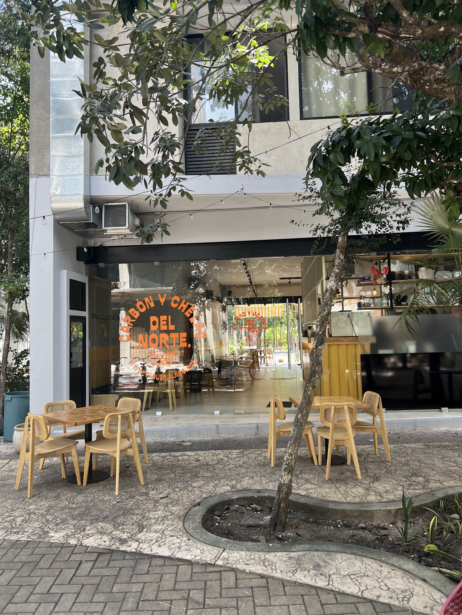 Taqueria La 86